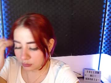 Akame_23 Chaturbate stream image from February 17, 2025