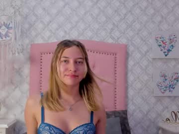 Amelie_Rouse_ Chaturbate stream image from February 17, 2025