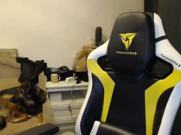Fluffy_Boney Chaturbate stream image from February 17, 2025