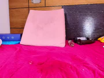 Natasha_Luna_ Chaturbate stream image from February 17, 2025
