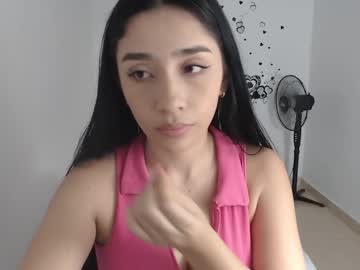 Pettite_Pervertt Chaturbate stream image from February 17, 2025