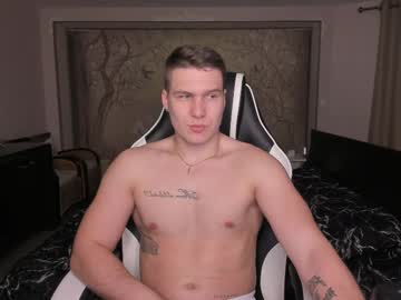Stranggee Chaturbate stream image from February 17, 2025