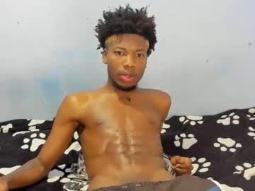Thebest7778 Chaturbate stream image from February 17, 2025