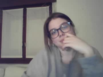 Fluffy_Flower Chaturbate stream image from February 17, 2025