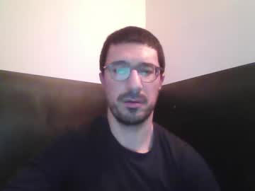 Johnparis7575 Chaturbate stream image from February 17, 2025