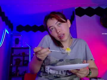 Lauri_Greeneyes1 Chaturbate stream image from February 17, 2025