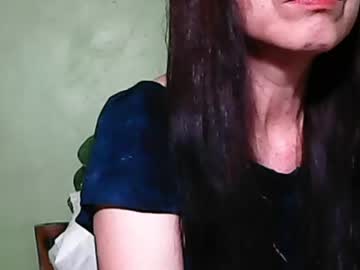 Sweetladybb Chaturbate stream image from February 17, 2025