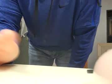 Workingman6969 Chaturbate stream image from February 17, 2025