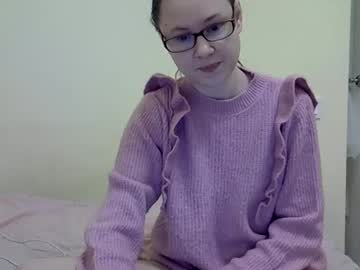 Zyuhre Chaturbate stream image from February 17, 2025