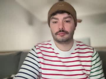 Boumboum111 Chaturbate stream image from February 17, 2025