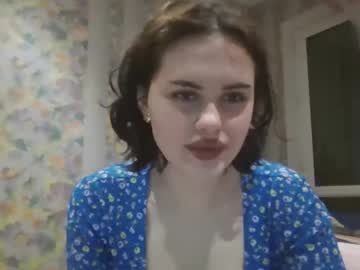 Charlottexkitty Chaturbate stream image from February 17, 2025