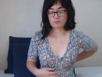 Dronae Chaturbate stream image from February 17, 2025