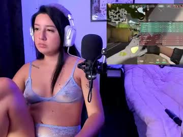 Iissaabeel_ Chaturbate stream image from February 17, 2025