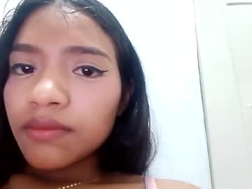 Lilly1603 Chaturbate stream image from February 17, 2025