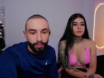 Little_Vannesaa Chaturbate stream image from February 17, 2025