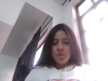 Patylariel Chaturbate stream image from February 17, 2025