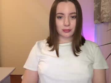 Thelexy Chaturbate stream image from February 17, 2025