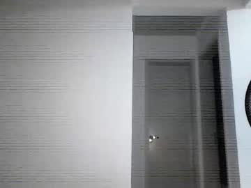 Vinipedro Chaturbate stream image from February 17, 2025