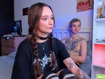 Arlenhere Chaturbate stream image from February 17, 2025