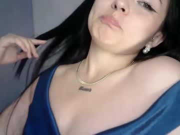 Keira_Fox1 Chaturbate stream image from February 17, 2025