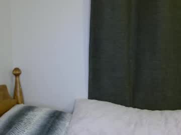 Kissallie Chaturbate stream image from February 17, 2025