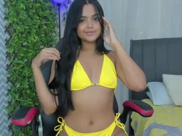 Tiny_Lauren Chaturbate stream image from February 17, 2025