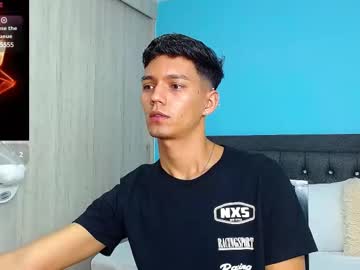 Connor_Garrett Chaturbate stream image from February 18, 2025