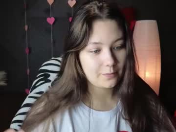 Djennapalme Chaturbate stream image from February 18, 2025