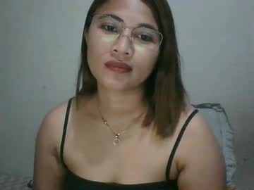 Mia_Bella04 Chaturbate stream image from February 18, 2025