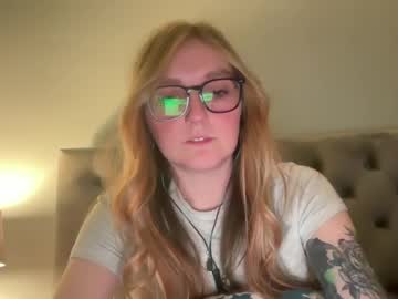 Short_Sweetpea Chaturbate stream image from February 18, 2025