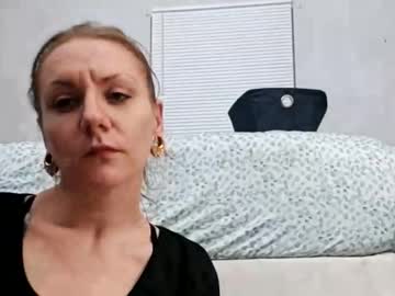 Hardwork757 Chaturbate stream image from February 18, 2025