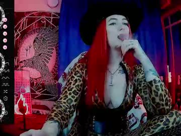 Jennalovvee Chaturbate stream image from February 18, 2025