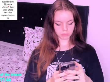 Only_Sarah1 Chaturbate stream image from February 18, 2025