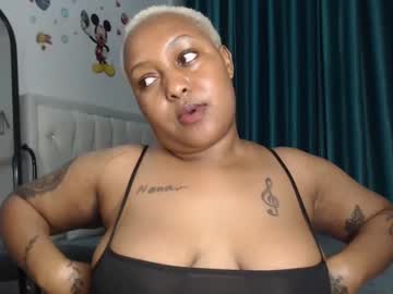 Pretty_Annah Chaturbate stream image from February 18, 2025