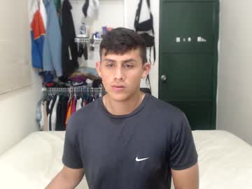 Stivmike01 Chaturbate stream image from February 18, 2025