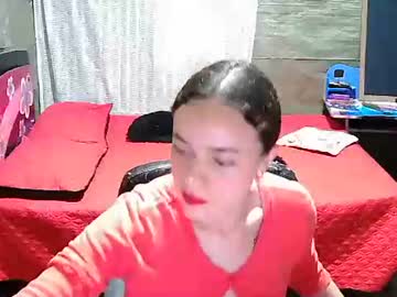 Zoe200160 Chaturbate stream image from February 18, 2025