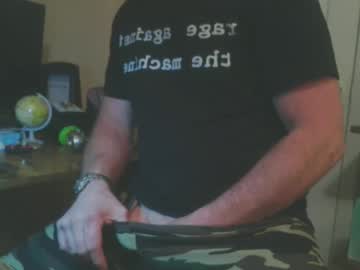1971justme1971 Chaturbate stream image from February 18, 2025