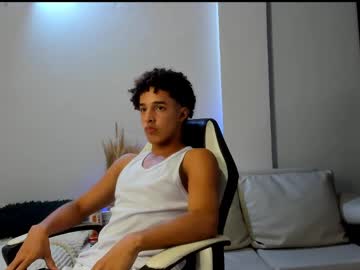 Darktemptatiion Chaturbate stream image from February 18, 2025