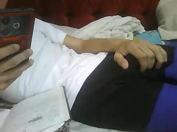Joscolme34 Chaturbate stream image from February 18, 2025