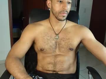 Kaurilop Chaturbate stream image from February 18, 2025