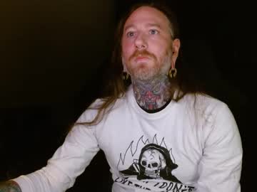Longhair021 Chaturbate stream image from February 18, 2025