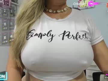 Valerysex4u Chaturbate stream image from February 18, 2025
