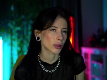Your_Nicolett Chaturbate stream image from February 18, 2025