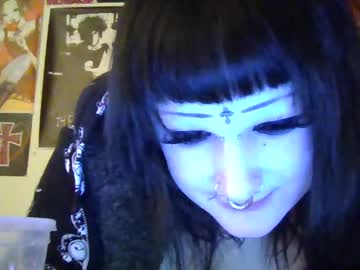 Yrtherzn Chaturbate stream image from February 18, 2025