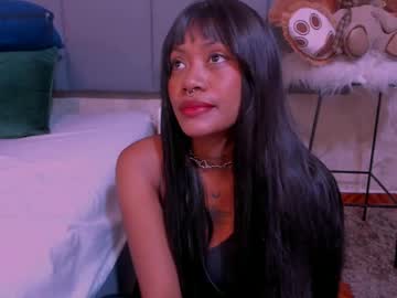 Julianamiller Chaturbate stream image from February 18, 2025