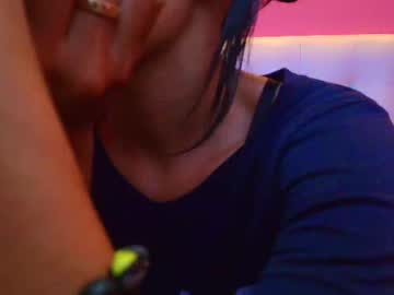 Skinnyneighbour_ Chaturbate stream image from February 18, 2025
