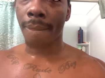 Tattedchubbz Chaturbate stream image from February 18, 2025