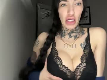 Goddesssalinax Chaturbate stream image from February 18, 2025