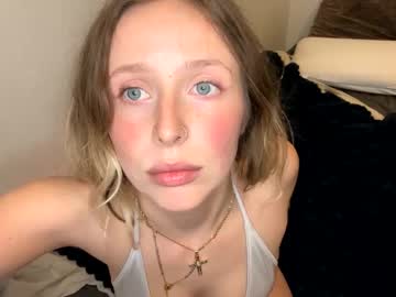 Goddessvi2 Chaturbate stream image from February 18, 2025