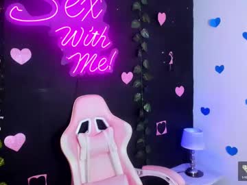 Katalina_Miles Chaturbate stream image from February 18, 2025